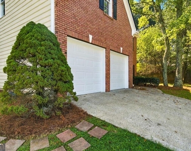2280 Orleans Avenue - Photo Thumbnail 47