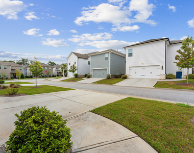 4335 Magpie Drive - Photo Thumbnail 16