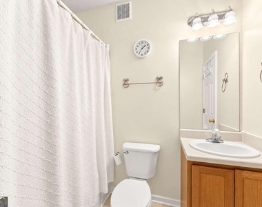 3451 Leisure Lane - Photo Thumbnail 6