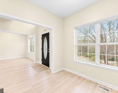 3451 Leisure Lane - Photo Thumbnail 5