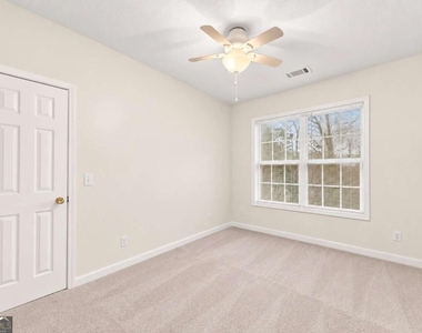 3451 Leisure Lane - Photo Thumbnail 20