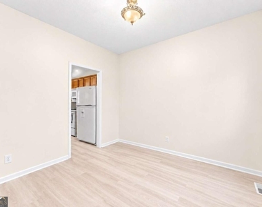 3451 Leisure Lane - Photo Thumbnail 28