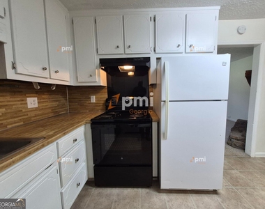 795 Farm Creek Road - Photo Thumbnail 1