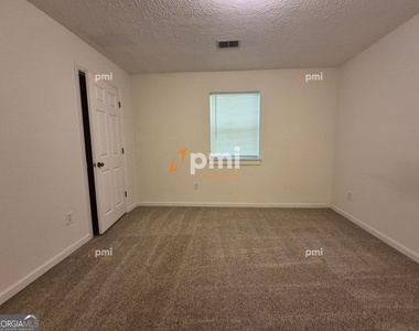 795 Farm Creek Road - Photo Thumbnail 10