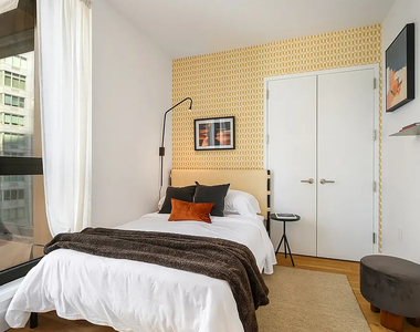 20 Rockwell Place - Photo Thumbnail 4