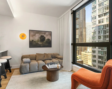 20 Rockwell Place - Photo Thumbnail 2
