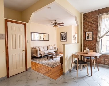 563 West 184th Street - Photo Thumbnail 4
