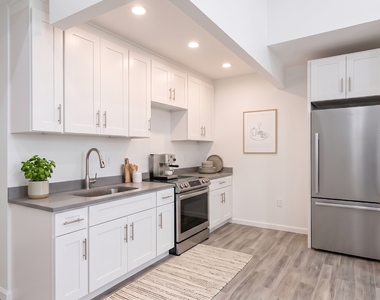 437 Lenox Avenue - Photo Thumbnail 1