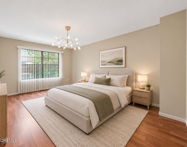 276 Longwood Drive - Photo Thumbnail 14