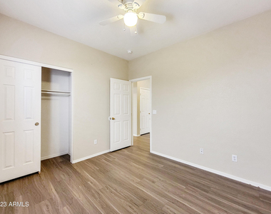 14173 W Weldon Avenue - Photo Thumbnail 13