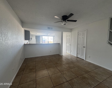 4828 W Orangewood Avenue - Photo Thumbnail 4