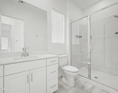 7646 W Desert Spoon Drive - Photo Thumbnail 36