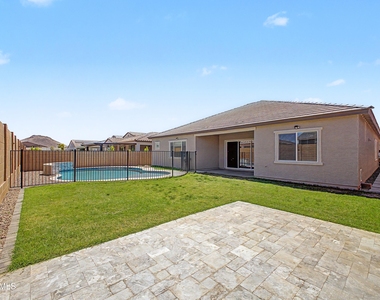 7646 W Desert Spoon Drive - Photo Thumbnail 42