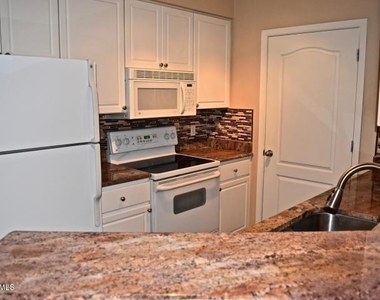1701 E Colter Street - Photo Thumbnail 4