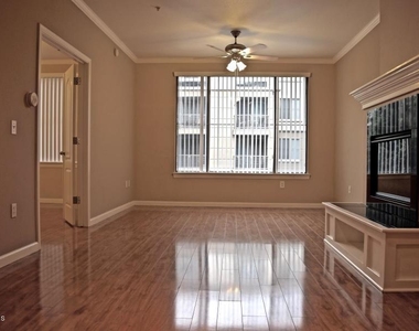 1701 E Colter Street - Photo Thumbnail 2