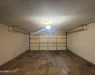 7556 W Turney Avenue - Photo Thumbnail 21