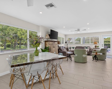 2681 Ne 16th Street - Photo Thumbnail 14