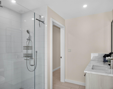 2681 Ne 16th Street - Photo Thumbnail 24