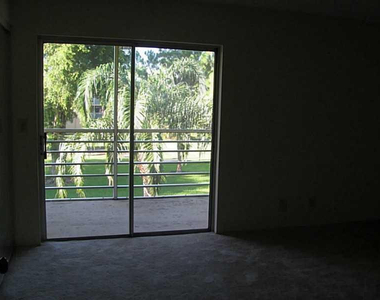 2000 Springdale Boulevard - Photo Thumbnail 5