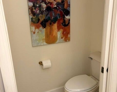 118 Evergrene Parkway - Photo Thumbnail 11