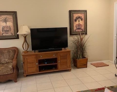 118 Evergrene Parkway - Photo Thumbnail 2