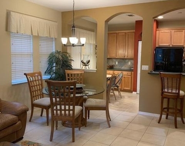 118 Evergrene Parkway - Photo Thumbnail 6