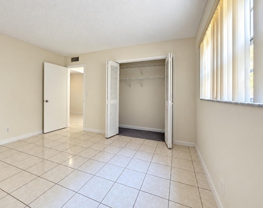 111 Cleveland Street - Photo Thumbnail 10