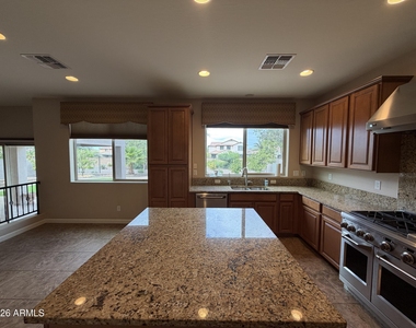 722 E Sipapu Drive - Photo Thumbnail 4