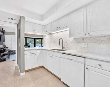 5055 Dixie Highway Ne - Photo Thumbnail 21