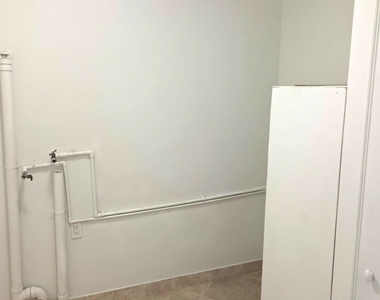 1205 Mathis Street - Photo Thumbnail 17