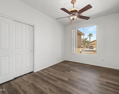 4255 E Cherry Hills Drive - Photo Thumbnail 22