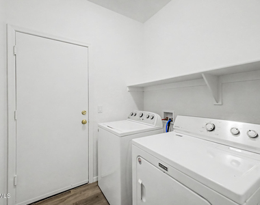 4255 E Cherry Hills Drive - Photo Thumbnail 29