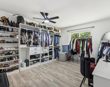 745 21st Street Sw - Photo Thumbnail 9