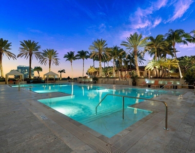 550 Okeechobee Boulevard - Photo Thumbnail 40