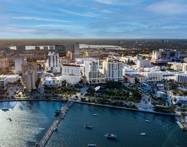 550 Okeechobee Boulevard - Photo Thumbnail 100