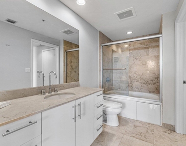 550 Okeechobee Boulevard - Photo Thumbnail 18