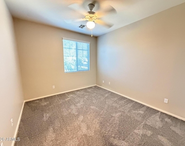 15240 N 142nd Avenue - Photo Thumbnail 24
