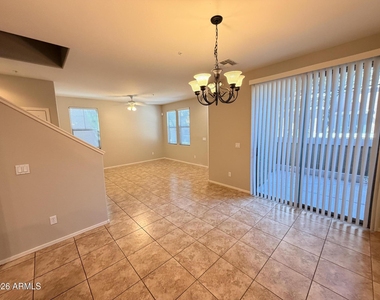 15240 N 142nd Avenue - Photo Thumbnail 6