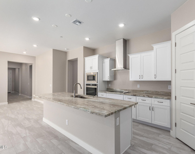 4133 E Las Colinas Drive - Photo Thumbnail 4