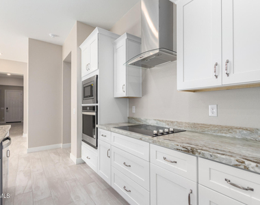 4133 E Las Colinas Drive - Photo Thumbnail 5