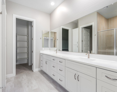 4133 E Las Colinas Drive - Photo Thumbnail 8