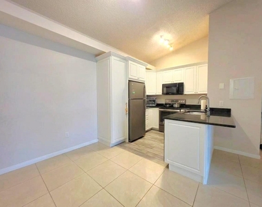 911 Lyons Road - Photo Thumbnail 21