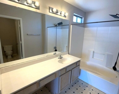 12718 W Willow Avenue - Photo Thumbnail 21