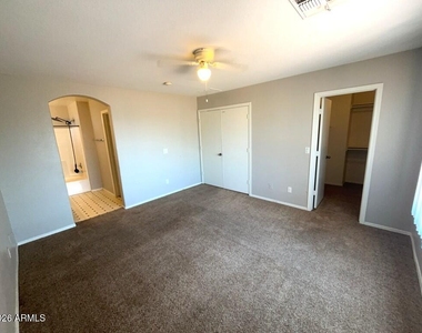 12718 W Willow Avenue - Photo Thumbnail 15