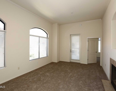 11640 N Tatum Boulevard - Photo Thumbnail 8