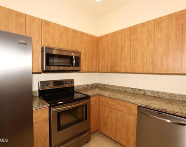 11640 N Tatum Boulevard - Photo Thumbnail 4