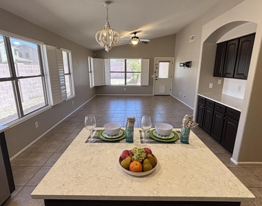 20919 N 38th Street - Photo Thumbnail 7