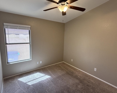 20919 N 38th Street - Photo Thumbnail 22
