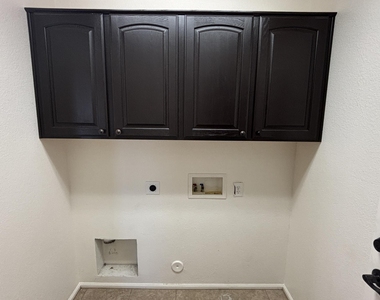 20919 N 38th Street - Photo Thumbnail 24