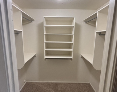 20919 N 38th Street - Photo Thumbnail 15